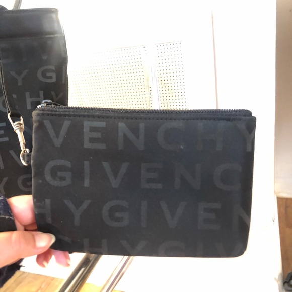 Black Givenchy tote with coin purse - Picture 4 of 5